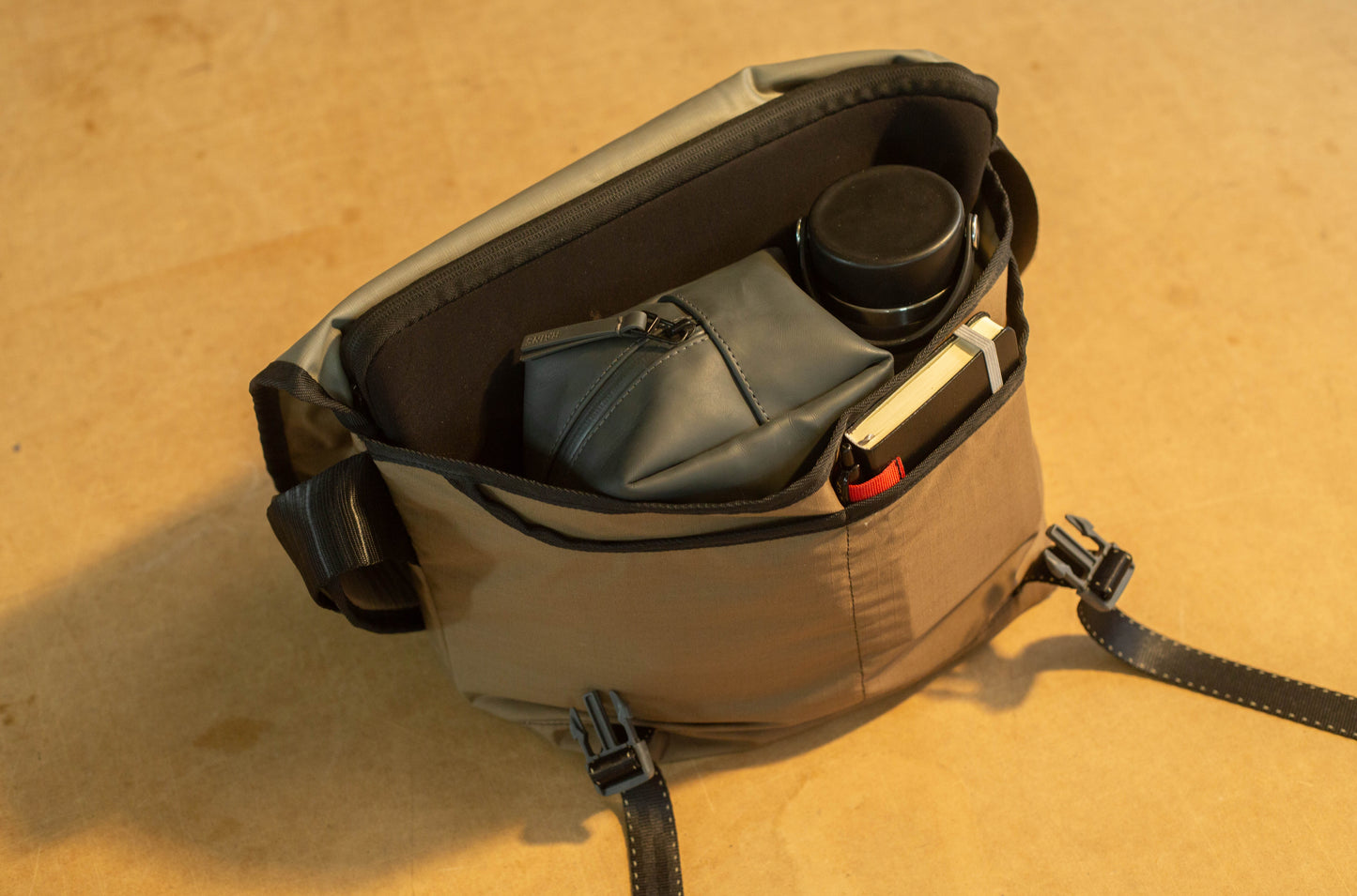 Mondo Muse Messenger Bag Brown