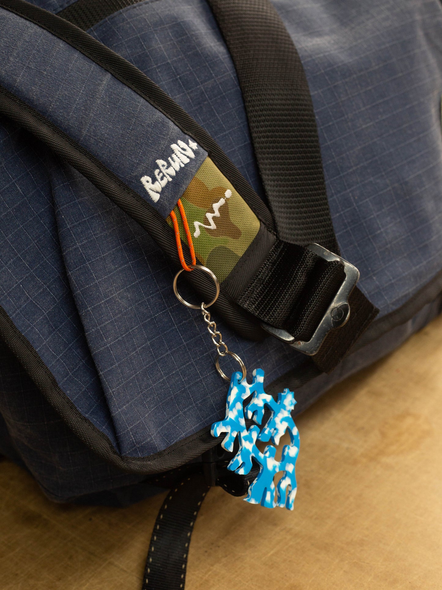 Mondo Hauler Messenger Bag | Blue
