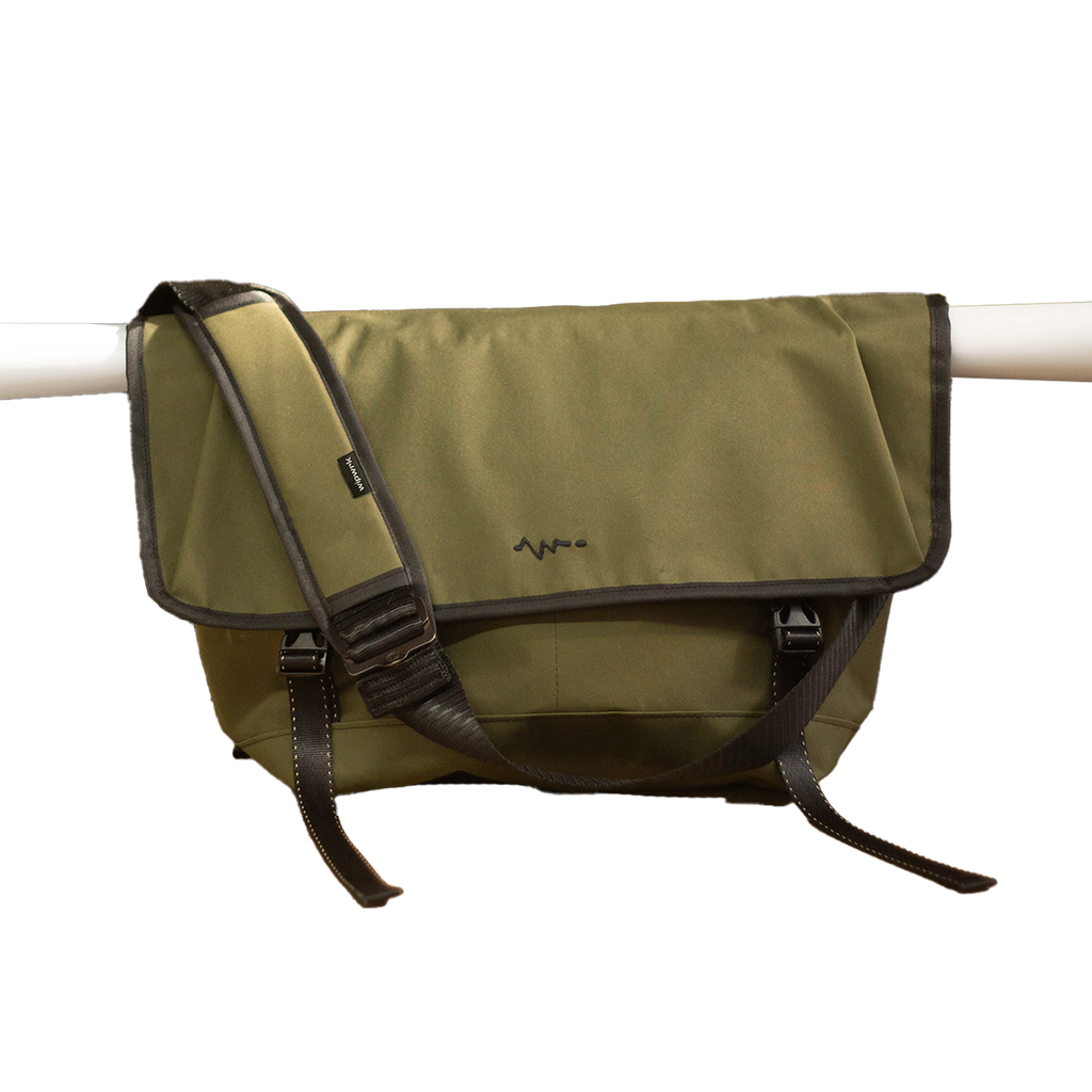Mondo Hauler Messenger Bag