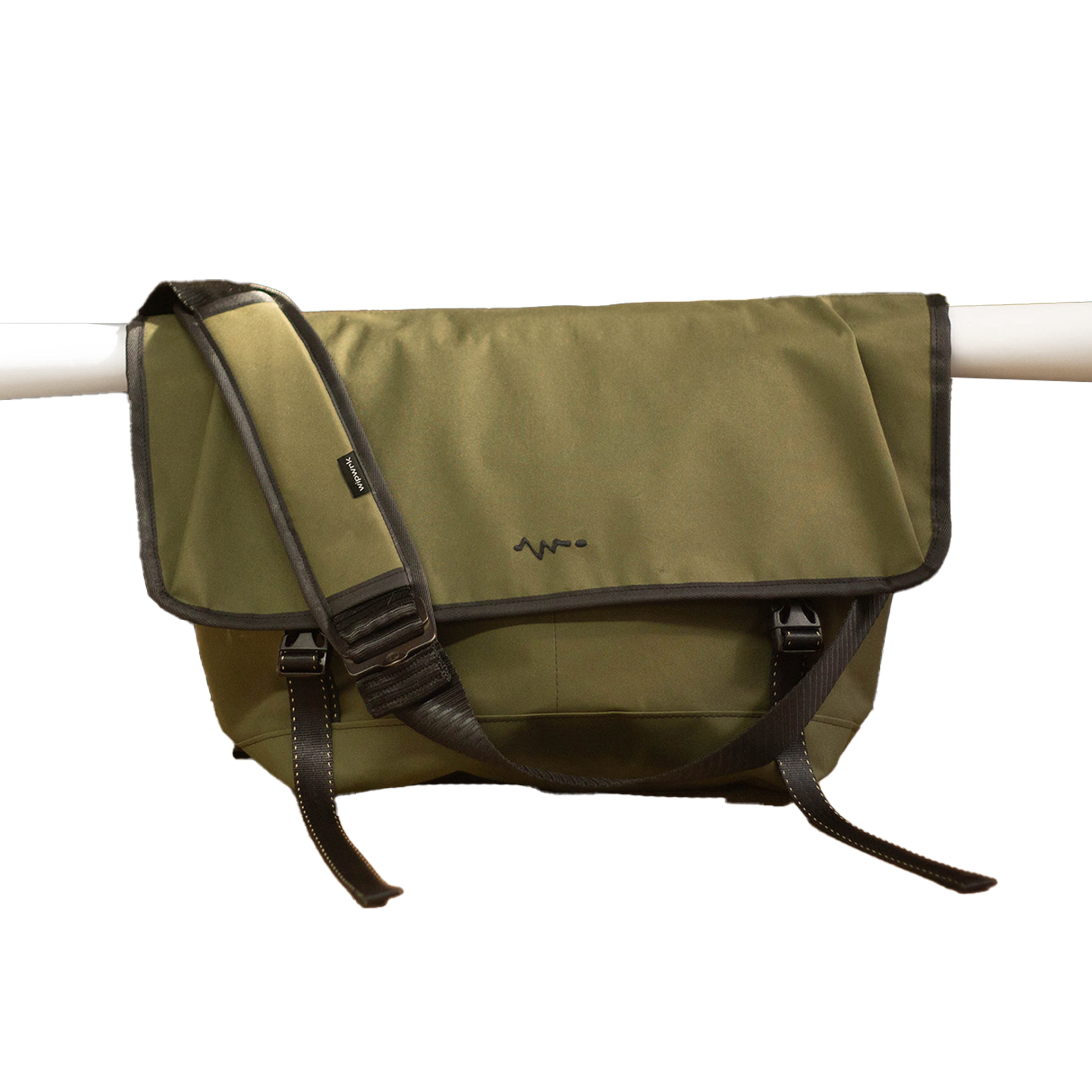 Mondo Hauler Messenger Bag