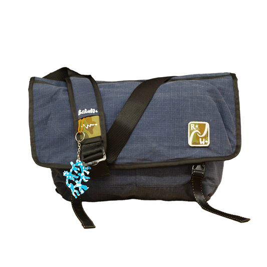 Mondo Hauler Messenger Bag | Blue